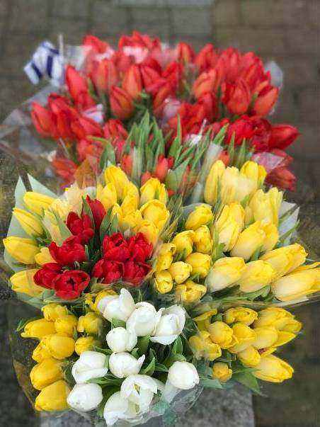 Table arrangement